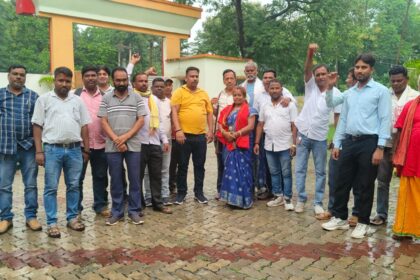 chandil dam visthapit samanvay manch ki dwitiya baithak sampann, samuhik netritva ke saath aandolan tej karne ka nirnay