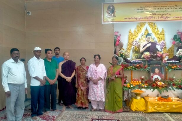 dr. you panyalinkara ki chaturth punyatithi par shraddhanjali sabha