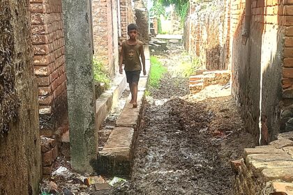 harnaut mein 122 safaikarmi hadtaal par, nagar panchayat mein dusre din bhi charmarai safai vyavastha
