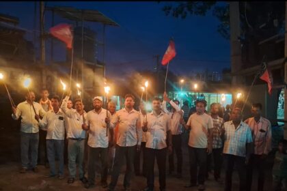 ichagarh mein shiksha vyavastha ko lekar bhajpa ka mashaal juloos