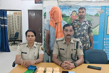 samastipur mein heroin ke saath vaishali ka taskar girftar, nagar thana police ki badi karvai