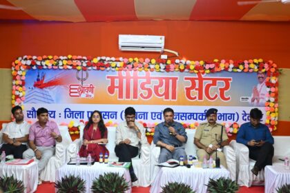 upayukt aur sp ki sanyukt presswarta, ek saptah mein 10 lakh se adhik shraddhaluon ne kiya jalarpan